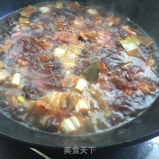 红烧肉炖土豆的做法步骤：5