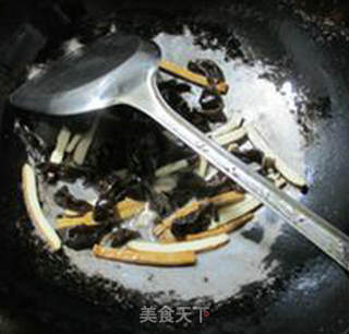 香干黑木耳炒香芹的做法步骤：9