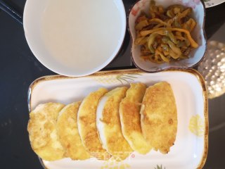 三分钟早餐～煎馒头片的做法步骤：8