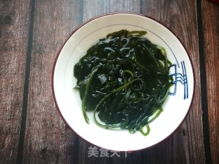 虫草花海带煮粉丝的做法步骤：1