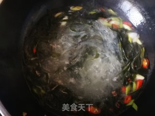 虫草花海带煮粉丝的做法步骤：8