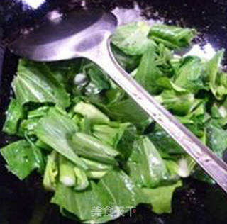 山药炒油菜蕻的做法步骤：7