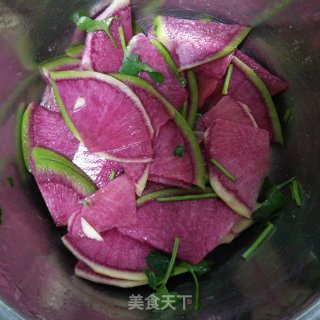 糖醋心灵美萝卜的做法步骤：3