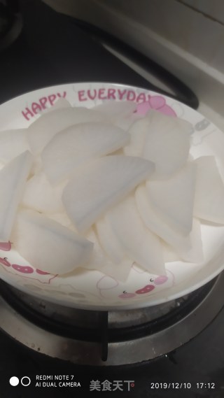 鸭肉萝卜煲的做法步骤：3