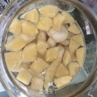 苹果荸荠冰糖水的做法步骤：11