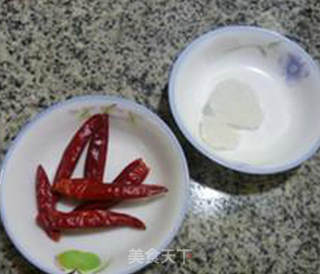 板栗黑木耳小素鸡的做法步骤：4