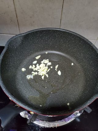 蒜香甜豆的做法步骤：7