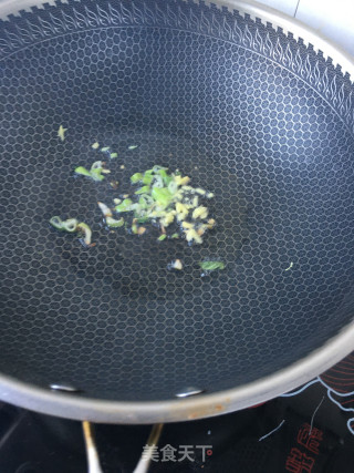 鲜贝滑蛋的做法步骤：7