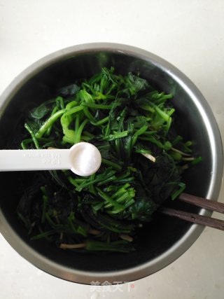 菠菜拌粉丝的做法步骤：6