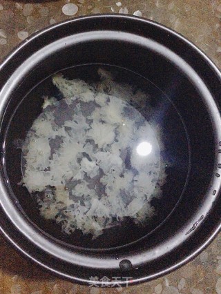 紫薯银耳羹的做法步骤：3