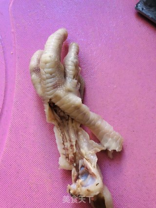 脱骨鸡爪网红酸辣款的做法步骤：4