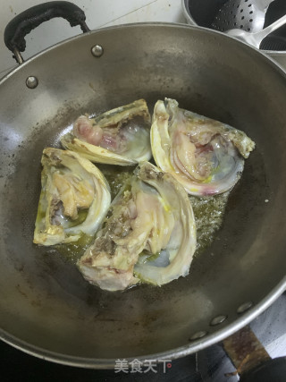 鱼头豆腐汤的做法步骤：2