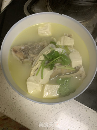 鱼头豆腐汤的做法步骤：6