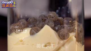 厝内小眷村的涓豆腐奶茶的做法步骤：2