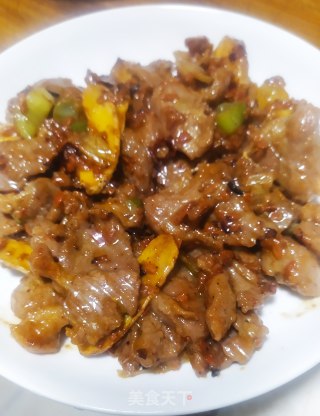 姜葱炒羊肉的做法步骤：6