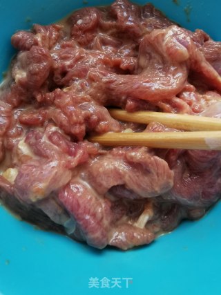小炒鸭胸肉的做法步骤：5