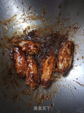 黑椒酱鸡翅的做法步骤：3