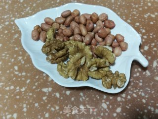 花生核桃露的做法步骤：1