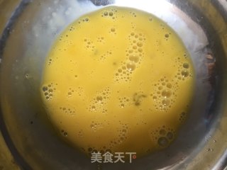 蒜香炸鸡翅的做法步骤：5