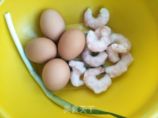 虾仁滑蛋的做法步骤：1