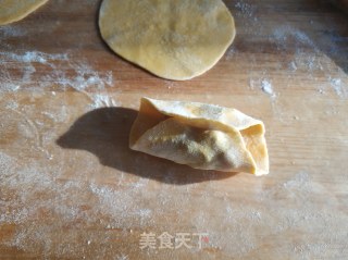 香菇鸡肉黄金饺的做法步骤：21