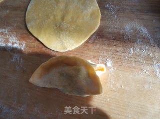 香菇鸡肉黄金饺的做法步骤：22