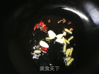 黄心菜炒卤豆腐的做法步骤：4