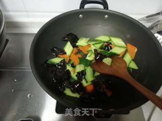炒时蔬的做法步骤：6