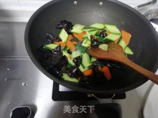 炒时蔬的做法步骤：7