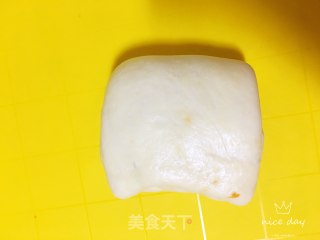 肉松辫子面包的做法步骤：10
