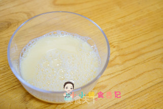 8个月以上芝麻酱炖蛋的做法步骤：3