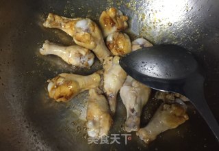 红烧鸡翅根的做法步骤：5