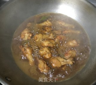 红烧鸡翅根的做法步骤：9