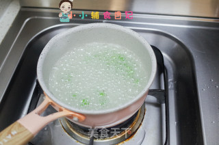 10个月以上三文鱼软烂饭的做法步骤：6