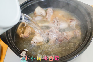 秋天干燥美味的香菇鸭汤做起来的做法步骤：11