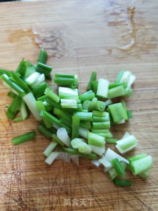 白萝卜鱼汤的做法步骤：5