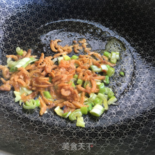 金钩海米冬瓜汤的做法步骤：3