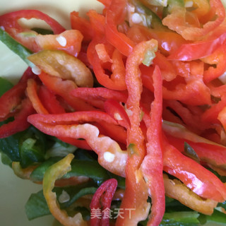 香辣肉片炒土豆的做法步骤：5