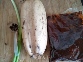 麻辣藕丁的做法步骤：1
