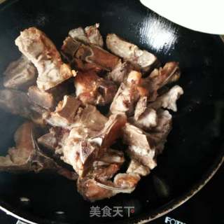 脊骨炖玉米的做法步骤：6