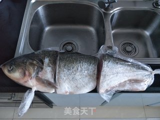 香酥鱼柳的做法步骤：1