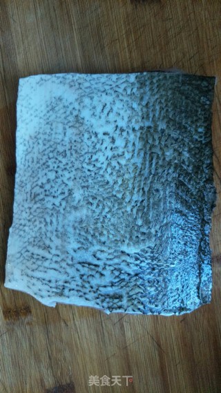 香酥鱼柳的做法步骤：2