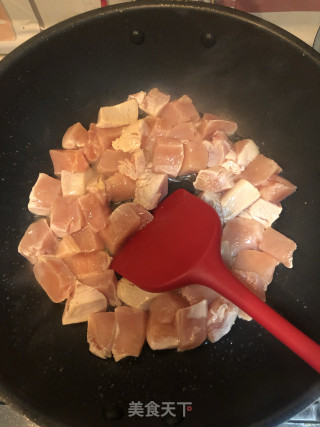 咖喱土豆鸡肉的做法步骤：3
