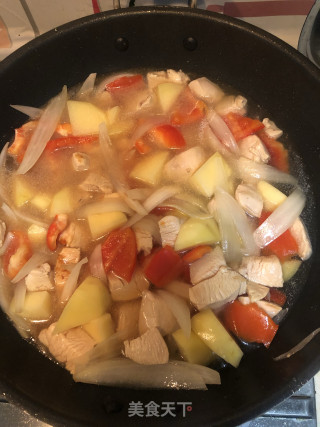 咖喱土豆鸡肉的做法步骤：7