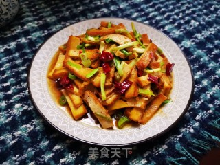 蒜苗炒酥鸡豆腐的做法步骤：7