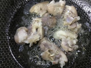 猪脚姜醋的做法步骤：6