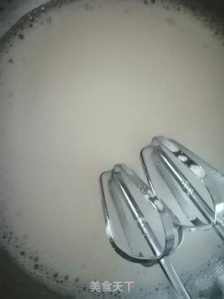 戚风蛋糕的做法步骤：4