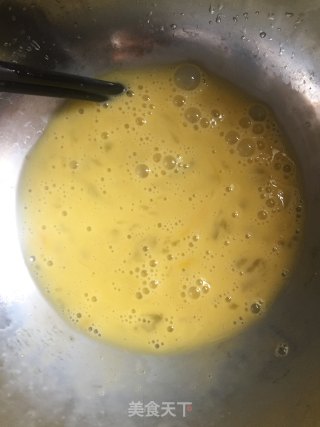 黑木耳香菜鸡蛋汤的做法步骤：2