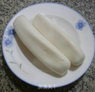 韭菜腊肉炒年糕的做法步骤：1