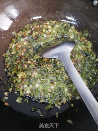 百搭油焖葱花的做法步骤：5
